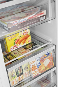 Встраиваемый холодильник высотой 177 см Scandilux FNBI 524 E фото 4 фото 4