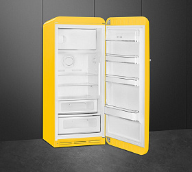 Маленький ретро холодильник Smeg FAB28RYW5 фото 3 фото 3