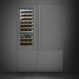 Чёрный встраиваемый холодильник Smeg RI76RSI фото 4 фото 4