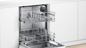 Встраиваемая посудомоечная машина  60 см Bosch SMV 25AX01R фото 4 фото 4