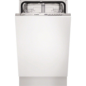 Серебристая узкая посудомоечная машина AEG F 65402VI0P