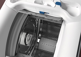 Узкая стиральная машина с вертикальной загрузкой Electrolux EW7T3R362 фото 3 фото 3