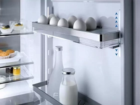 Встраиваемый холодильник с зоной свежести Miele K 7793 C фото 4 фото 4