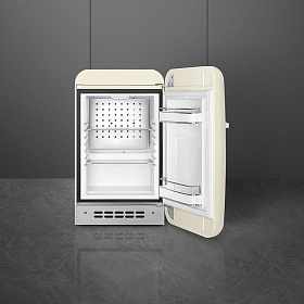 Однокамерный холодильник Smeg FAB5RCR5 фото 2 фото 2