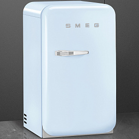 Маленький узкий холодильник Smeg FAB5RPB5 фото 4 фото 4