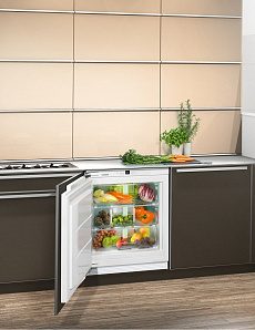 Однокамерный встраиваемый холодильник без морозильной камера Liebherr SUIB 1550 фото 3 фото 3
