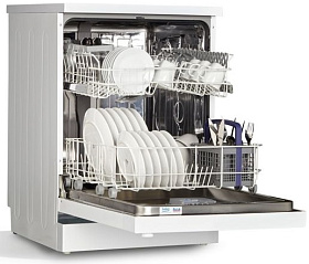 Узкая отдельностоящая посудомоечная машина 45 см Beko DFS 05012 W белый фото 4 фото 4