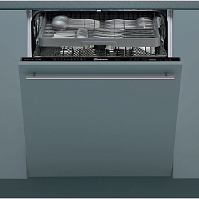 Чёрная посудомоечная машина Bauknecht GSXP X264A3