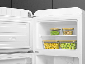 Холодильник  шириной 60 см Smeg FAB30LWH5 фото 4 фото 4