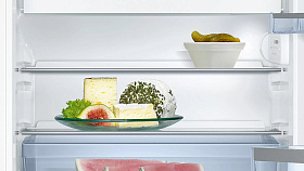 Холодильник с верхней морозильной камерой Bosch KUL15ADF0 фото 3 фото 3