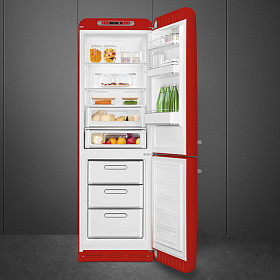 Красный холодильник в стиле ретро Smeg FAB32RRD5 фото 2 фото 2