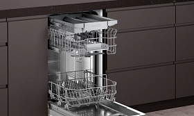 Серебристая узкая посудомоечная машина Neff S855HMX70R фото 4 фото 4
