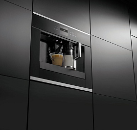Кофемашина с автоматическим приготовлением капучино Kuppersbusch CKV 6550.0 S1 фото 2 фото 2