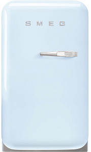 Холодильник голубого цвета в ретро стиле Smeg FAB5LPB5