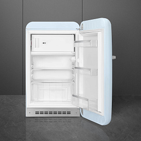 Холодильник голубого цвета в ретро стиле Smeg FAB10RPB5 фото 2 фото 2