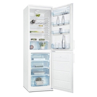 Белый холодильник  2 метра Electrolux ERB 37090 W