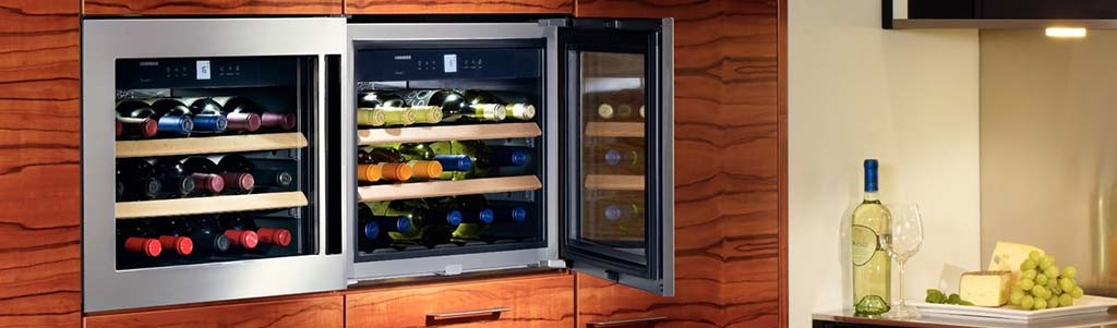 Размеры больших холодильников для вина