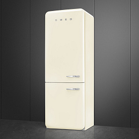 Бежевый холодильник в стиле ретро Smeg FAB38LCR5 фото 4 фото 4