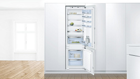 Встроенный холодильник с жестким креплением фасада  Bosch KIS 87AF30R фото 4 фото 4