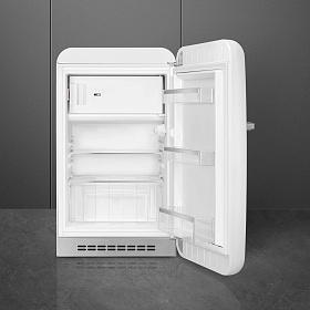Небольшой холодильник Smeg FAB10RWH5 фото 2 фото 2