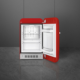 Маленький холодильник для квартиры студии Smeg FAB5RRD5 фото 2 фото 2