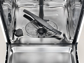 Встраиваемая посудомоечная машина Electrolux ESL95321LO фото 3 фото 3