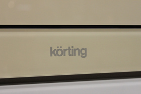Встраиваемая микроволновая печь с грилем Korting KMI 825 TGB фото 4 фото 4