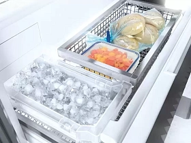 Встраиваемый двухкамерный холодильник с no frost Miele KF 2912 Vi фото 4 фото 4