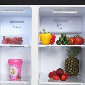Двухкамерный холодильник ноу фрост Hyundai CS4505F черная сталь фото 4 фото 4