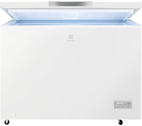 Белый холодильник Electrolux LCB3LF31W0