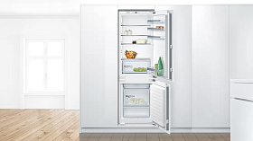 Узкий двухкамерный холодильник с No Frost Bosch KIN86VF20R фото 2 фото 2