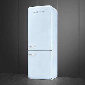 Двухкамерный холодильник с ледогенератором Smeg FAB38RPB5 фото 4 фото 4