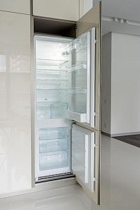 Встраиваемый холодильник Kuppersbusch FKG 8300.1i фото 2 фото 2