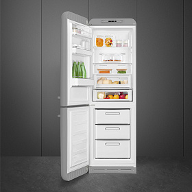 Серый холодильник Smeg FAB32LSV5 фото 2 фото 2