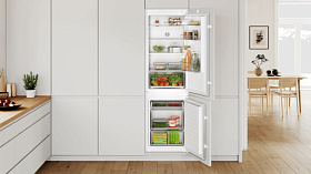 Двухкамерный холодильник Bosch KIV86NS20R фото 2 фото 2