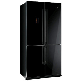 Большой чёрный холодильник Smeg FQ 60NPE
